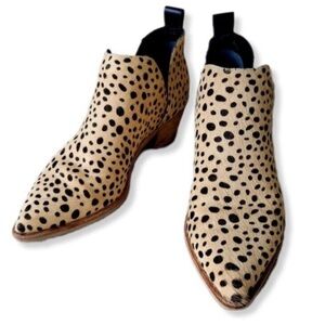 Dolce Vita Kaidie Leopard Suede Ankle Boots – Size 8.5